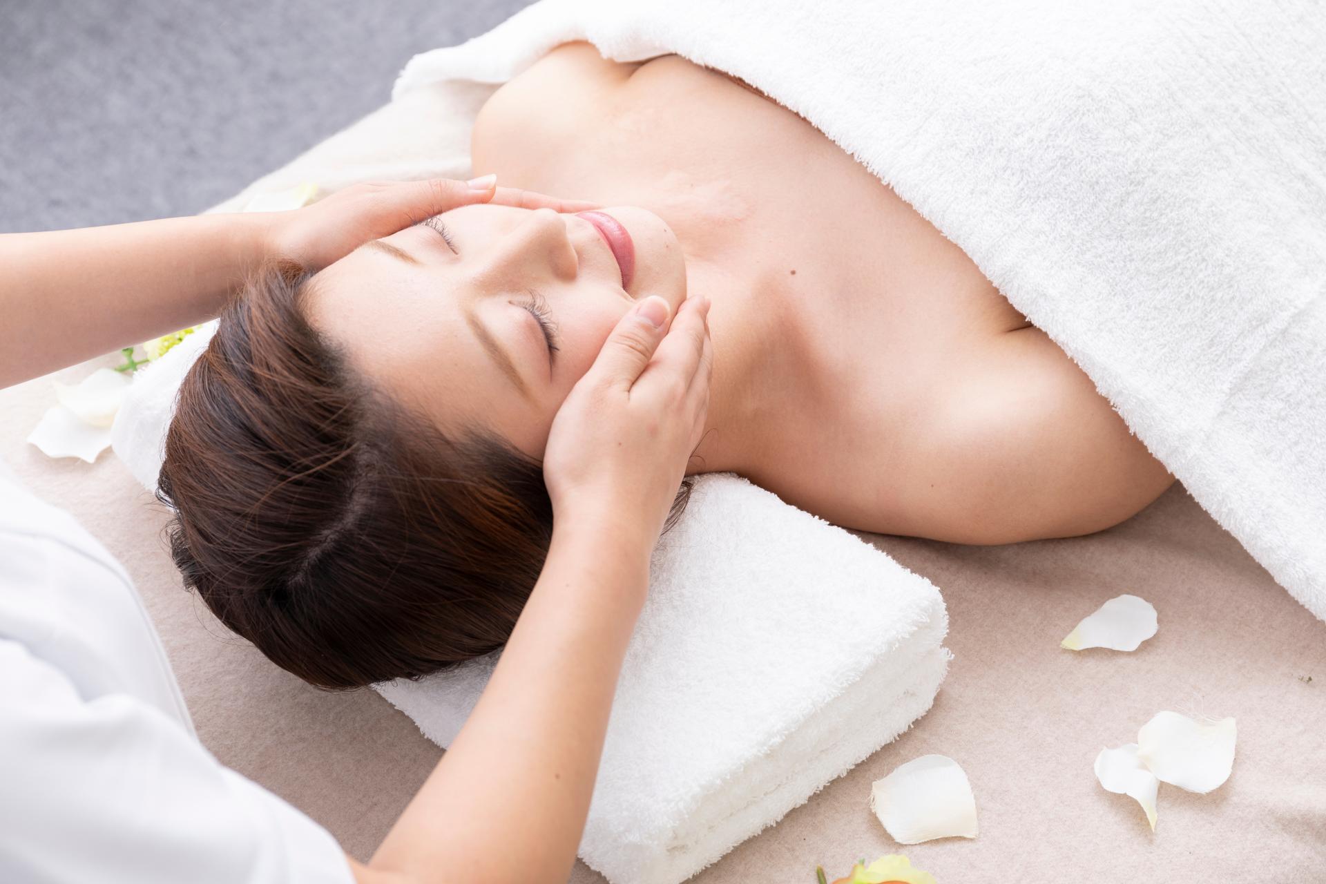 カスタマイズフェイシャル